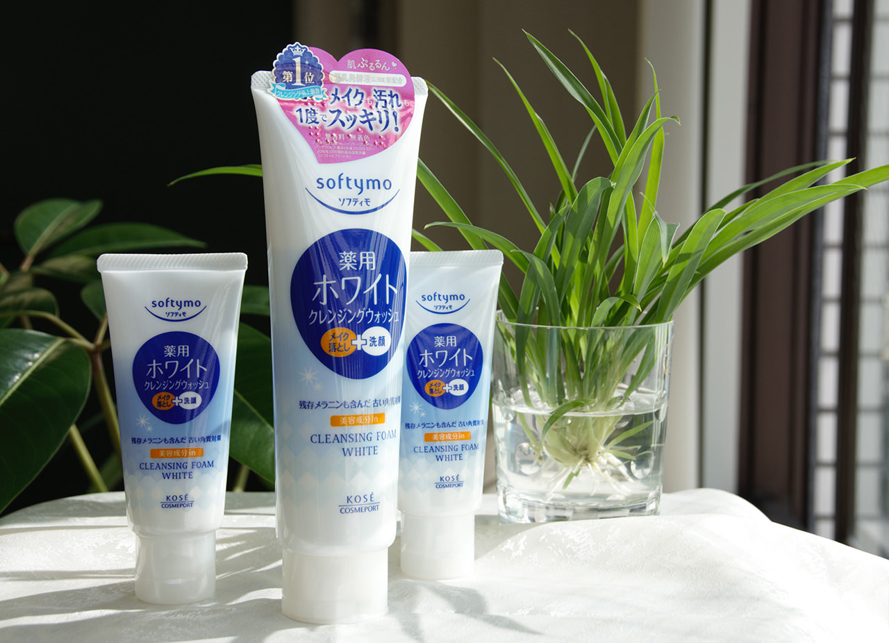Kose Softymo Medicated Cleansing Foam White Essence Face Wash Japan 190g